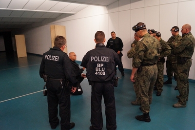 Instruktorzy Strzelectwa SG podczas mobilności