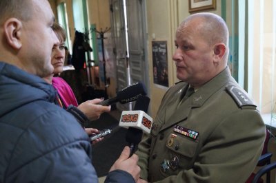 Krwiodawcy podczas akcji "spoKREWnieni służbą" na terenie KaOSG #10