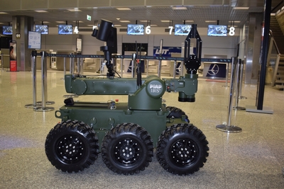 Przekazanie robota pirotechnicznego