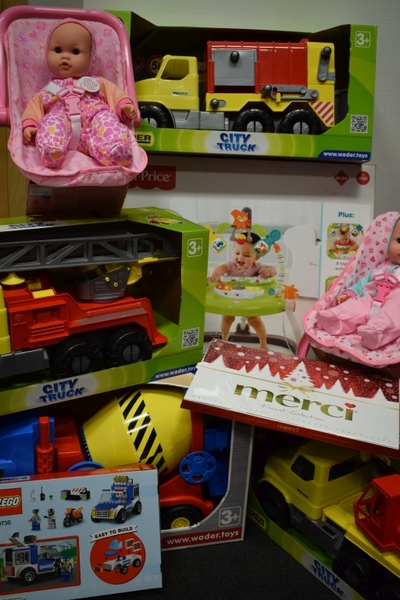 Funkcjonariusze PSG Balice przekazali dzieciom prezenty #4