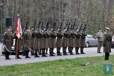 Uroczystości upamiętniające ofiary zbrodni katyńskiej i katastrofy smoleńskiej