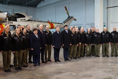 Przekazanie śmigłowca dla SG