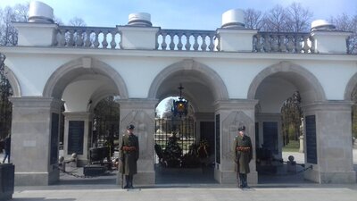 Zmiana Posterunku Honorowego przed Grobem Nieznanego Żołnierza