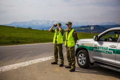 Uniwersalni funkcjonariusze SG
