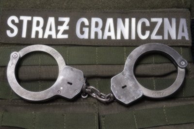 Nie pomógł im wyjazd za granicę