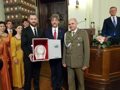 Wyjątkowy eksponat w sali tradycji KaOSG - fot. sadeczanin.info