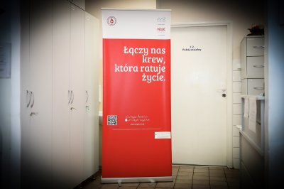 Funkcjonariusze i pracownicy KaOSG oddają osocze