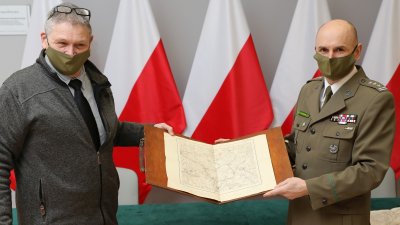Kolejne cenne eksponaty w Izbie Pamięci KaOSG