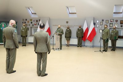 Pożegnanie z mundurem