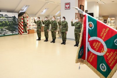 Ślubowanie nowo przyjętych funkcjonariuszy KaOSG