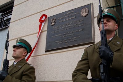 KaOSG - Tablica upamiętniająca Marszałka Józefa Piłsudskiego