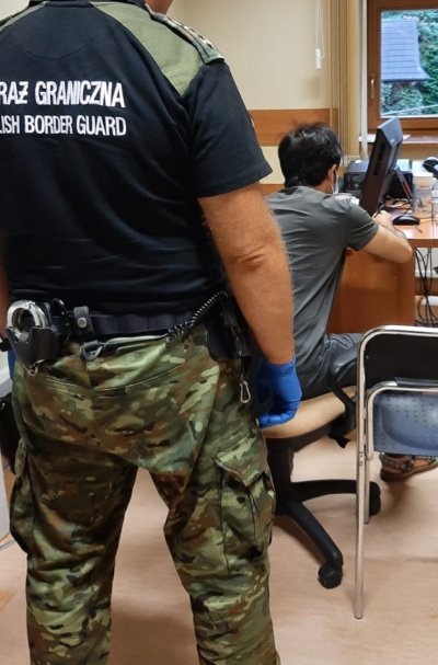 Afgańczycy i Iranka zatrzymani w Chrzanowie