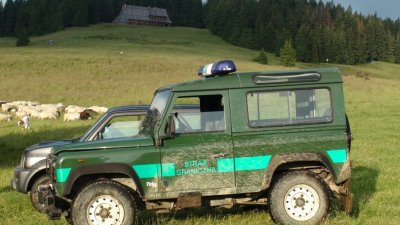 Więcej patroli na terenach leśnych Funkcjonariusze KaOSG podczas wspólnej służby na szlaku