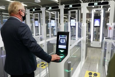 System „Bramek ABC” (Automated Border Control) od dziś na podkrakowskim lotnisku