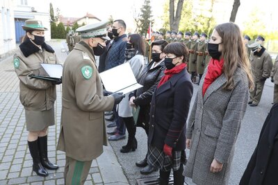 W KaOSG wręczono awanse, medale i odznaczenia z okazji Święta Niepodległości