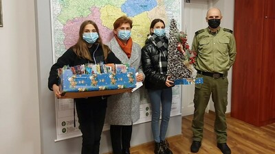 #MuremZaPolskimMundurem
