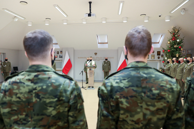 Ślubowanie 6 nowych funkcjonariuszy KaOSG Ślubowanie