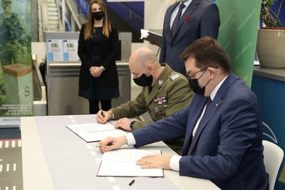 Specjalistyczny sprzęt trafił do PSG w Krakowie-Balicach
