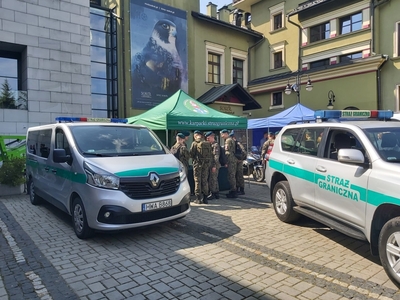 Kampania społeczna „DLA CIEBIE ZGINĄŁ POLICJANT, STRAŻAK, ŻOŁNIERZ, A DLA MNIE TATA” z udziałem funkcjonariuszy KaOSG