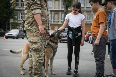 Lekcja historii, patriotyzmu, muzyki i niezapomniana przygoda w Karpackim Oddziale SG