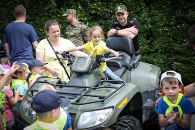 Lekcja historii, patriotyzmu, muzyki i niezapomniana przygoda w Karpackim Oddziale SG