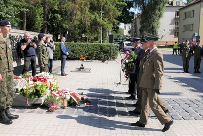 82. rocznica deportacji pierwszego transportu Polaków do niemieckiego obozu Auschwitz 