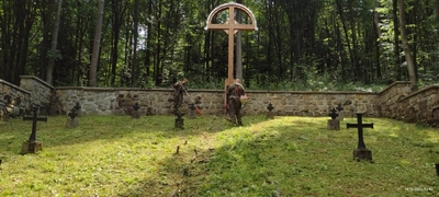 Kolejne nekropolie odzyskują swój blask