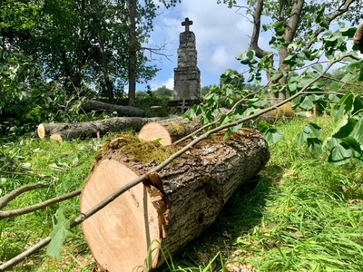 Kolejne nekropolie odzyskują swój blask