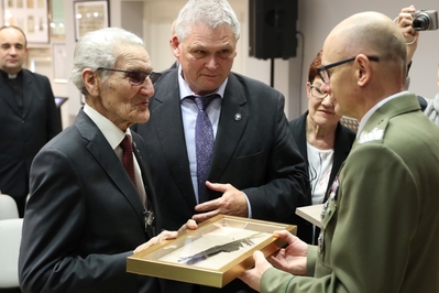 Promocja trzeciego tomu książki prof. Jerzego Gizy pt. „Sądecki garnizon i jego żołnierze 1927-1932”