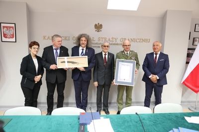 Promocja trzeciego tomu książki prof. Jerzego Gizy pt. „Sądecki garnizon i jego żołnierze 1927-1932”