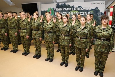 W Karpackim Oddziale Straży Granicznej odbyło się uroczyste ślubowanie 