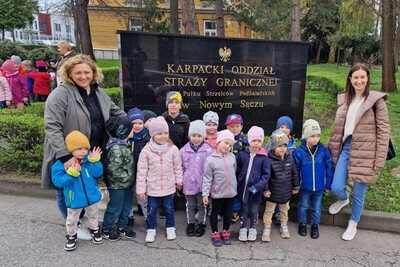 Promocja formacji podczas spotkań z dziećmi i młodzieżą