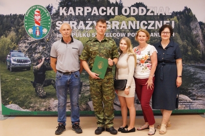 Dwóch nowych funkcjonariuszy KaOSG złożyło ślubowanie 