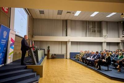 Funkcjonariusze KaOSG na konferencji podsumowującej projekt „Małopolska otwarta”