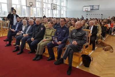 Zdjęcie:Sądeczanin Funkcjonariusze KaOSG podczas opisanego w notce wydarzenia promującego SG