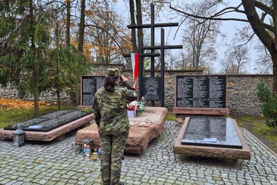Pomnik Katyński w tym żołnierzy Korpusu Ochrony Pogranicza